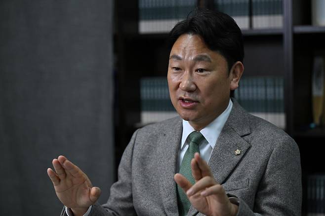 곽상언 더불어민주당 의원이 4월 3일 국회 의원회관에서 한국일보와 인터뷰하고 있다. 2026.04.03 박시몬 기자 simon@hankookilbo.com