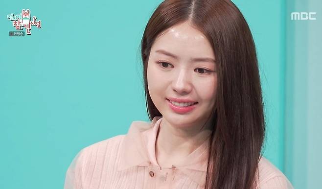 The members of I.O.I, who appeared on MBCs All-Knowing POV, shed tears as they reminisced about their memories together while wrapping up their final broadcast activities following their reunion. The members shared stories about their concert preparations and life in their dormitory, revealing their deep affection for one another.