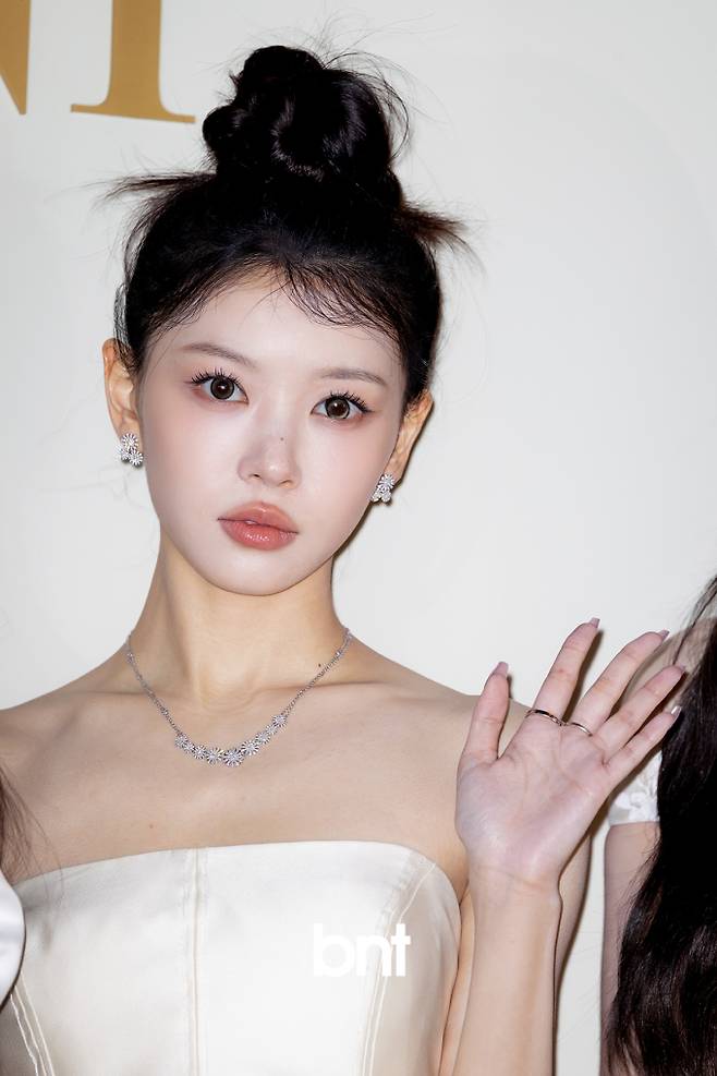 아일릿 모카, 활동 재중단… 회복 전념
