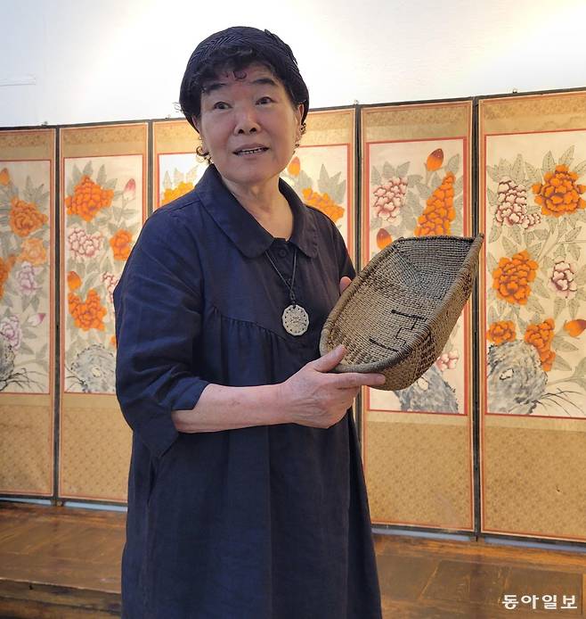 이영화 관장은 “민속품을 보고 있으면 삶이 곧 문화고, 문화가 남겨지면 예술이 된다는 걸 느낀다”며 “우리 민속문화의 가치를 다시 볼 수 있는 자리가 됐으면 한다”라고 말했다. 이진구 기자 sys1201@donga.com