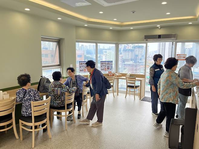 끼리라면 1호점 내부 모습 [부산 동구청 제공. 재판매 및 DB 금지]