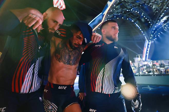 UFC 프리덤 250에서 게이치에게 패한 뒤 토푸리아의 모습. 사진=로이터 연합뉴스