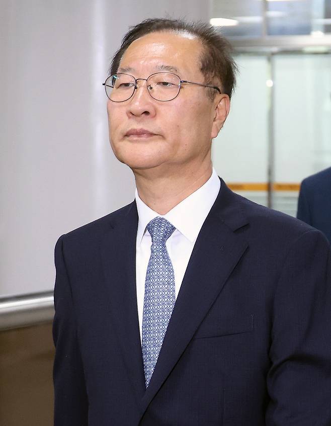 박성재 전 법무부 장관이 22일 서울중앙지법에서 열린 내란 중요임무 종사 등 혐의 1심 선고기일에 출석하고 있다. 사진공동취재단