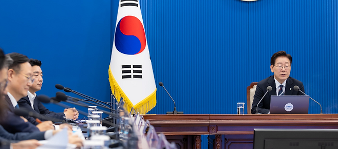 이재명 대통령이 지난 19일 열린 수석보좌관회의에서 발언하고 있다. (청와대)