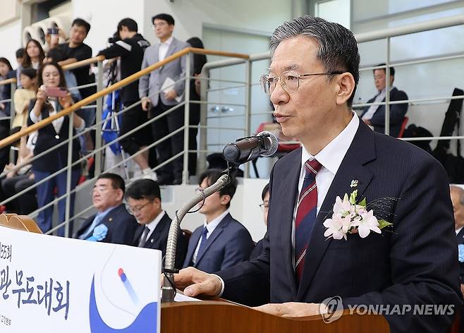 전국 교도관 무도대회 개회사 하는 정성호 장관 [연합뉴스 자료사진]