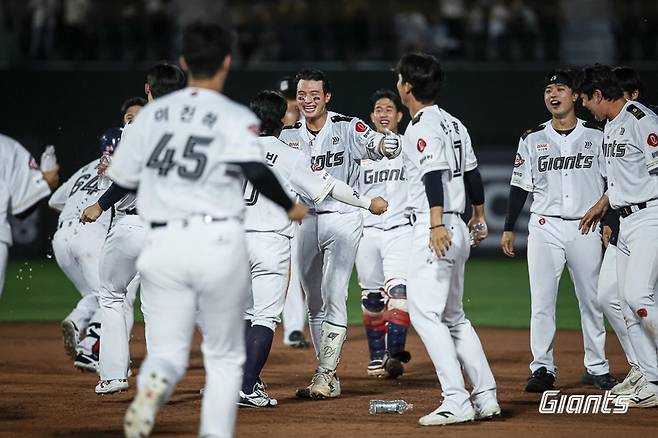 출처:롯데 자이언츠