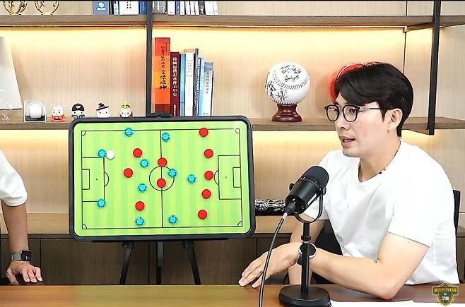 출처:유튜브 '볼만찬 기자들' 캡쳐 / 변성환 전 수원 삼성 감독