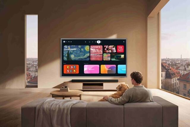 25일 삼성전자에 따르면 컨슈머리포트가 발표한 6월 TV 평가에서 삼성전자 OLED TV 77형과 55형이 크기별 1위를 차지했다. /삼성전자