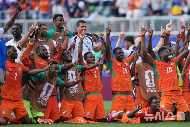 코트디부아르는 26일(한국시간) 미국 펜실베니아주 필라델피아 스타디움에서 열린 2026 FIFA 북중미 월드컵 조별리그 E조 최종전에서 니콜라 페페의 멀티골에 힘입어 퀴라소에 2-0 승리를 거뒀다. /필라델피아=AP.뉴시스