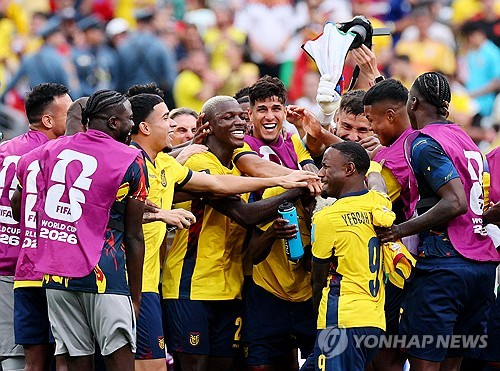 ▲ 에콰도르는 26일(한국시간) 미국 뉴욕/뉴저지 스타디움에서 열린 2026 국제축구연맹(FIFA) 북중미 월드컵 조별리그 E조 최종 3차전에서 독일에 2-1 역전승을 거뒀다. 로이터통신=연합뉴스