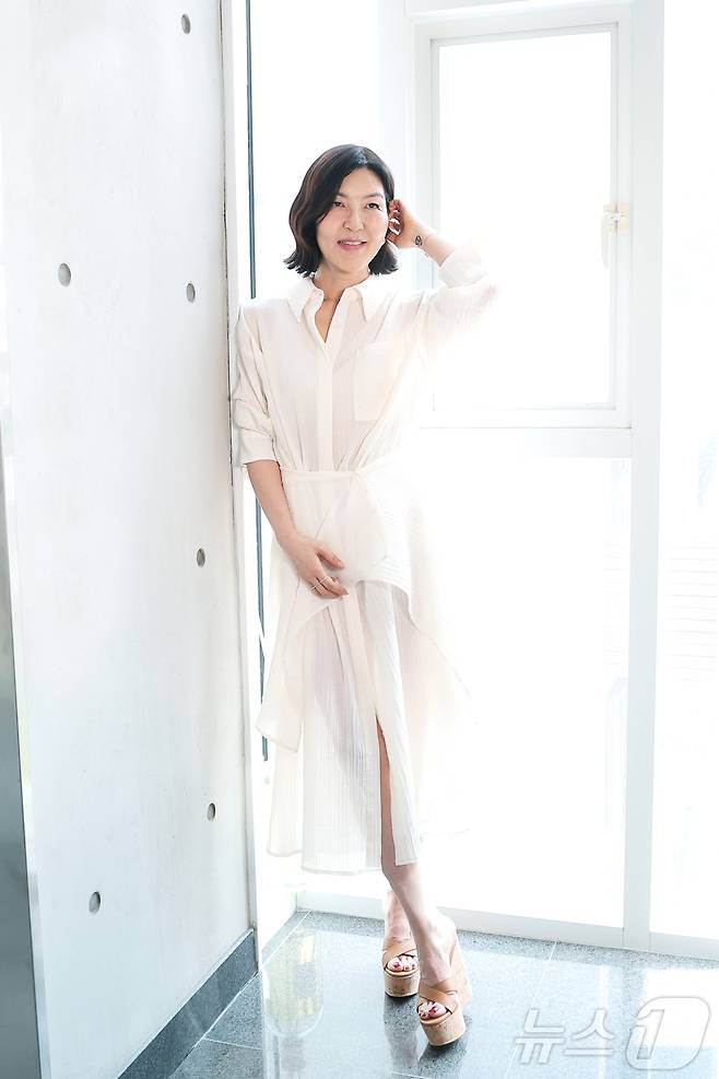 스타일리스트 한혜연이 뉴스1과의 인터뷰에서 포즈를 취하고 있다. ⓒ 뉴스1 권현진 기자