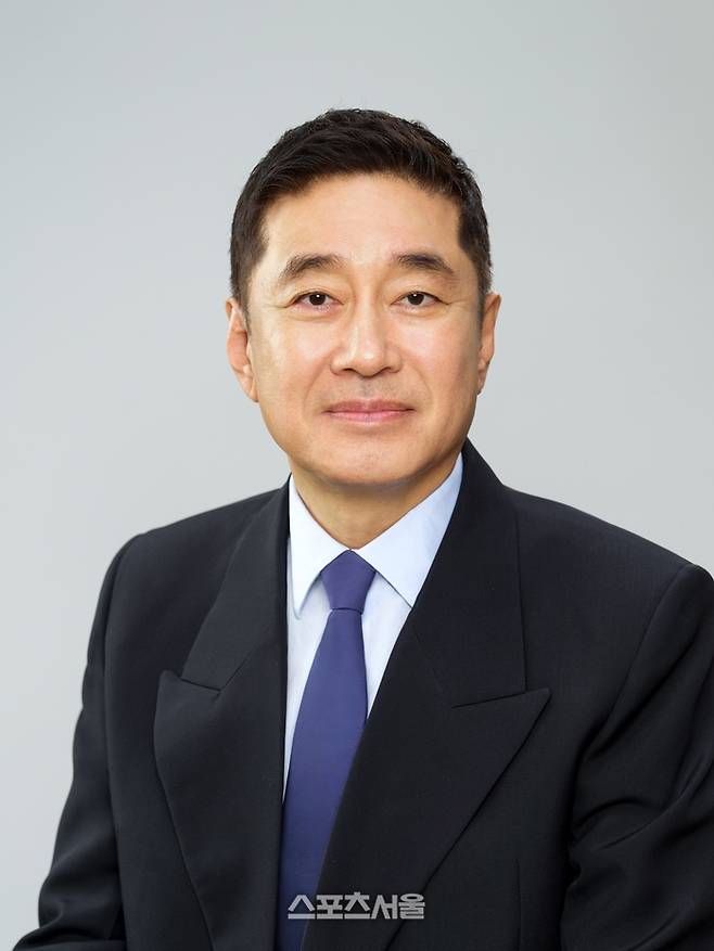 한국배구연맹 새 총재로 추대된 이호진 태광그룹 회장. 제공 | 한국배구연맹