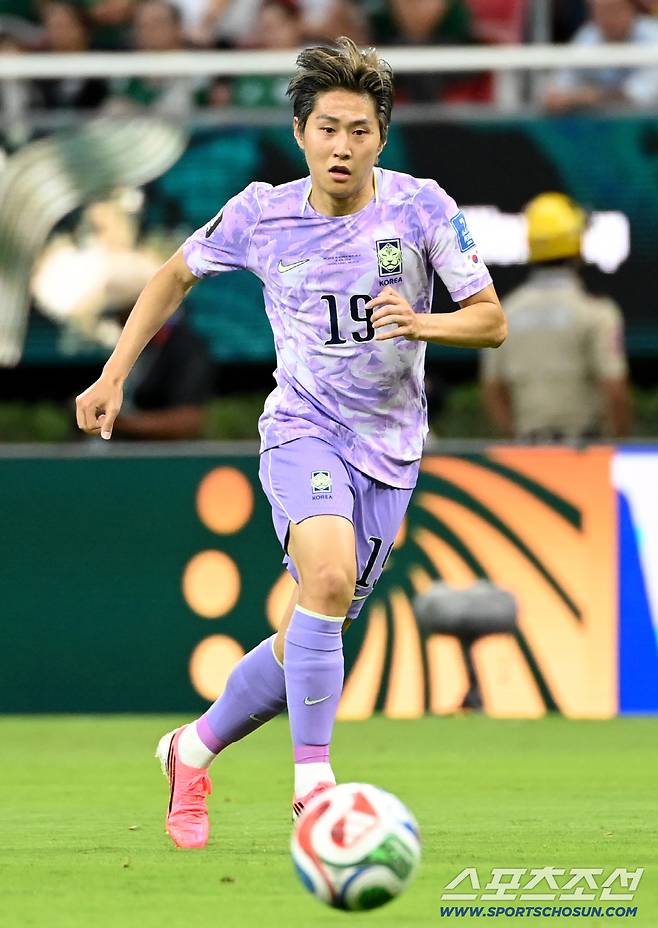 19일(한국시각) 멕시코 과달라하라 사포판의 에스타디오 과달라하라에서 열린 2026 북중미월드컵 대한민국과 멕시코의 경기. 이강인이 돌파를 시도하고 있다. 사포판(멕시코)=허상욱 기자wook@sportschosun.com/2026.06.19/