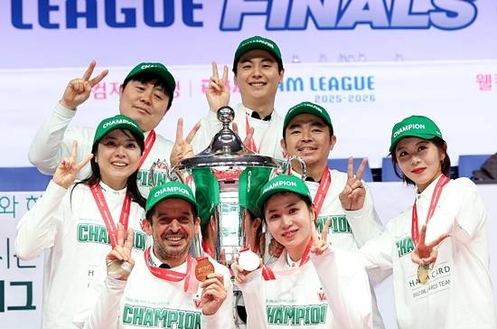 26/27시즌 PBA 팀리그 1라운드가 7월5~13일 경기도 광명시 광명시민체육관에서 열린다. 지난시즌과 동일하게 10구단 체제를 유지한다. 사진은 25/26시즌 파이널서 우승한 하나카드 선수다. (사진=PBA)