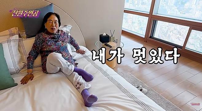 Actor Jun Won-ju visited a high-end Silver Town via his YouTube channel to receive a consultation regarding residency, but discovered that immediate move-in was not possible due to a waiting list of 80 people. Jun Won-ju was satisfied with the Silver Towns environment, which featured hotel-class facilities and views of the Han River, and expressed a strong intention to sign a contract; however, he expressed disappointment upon being informed that a waiting period of six months to over a year was required.In a video released on the YouTube channel Jun Won-ju In-gong, Jun Won-ju visited the Silver Town based on a recommendation from an acquaintance. Expressing his determination to spend his retirement for himself regardless of the price, he toured the facility, which was equipped with 24-hour on-site nurses and various amenities.