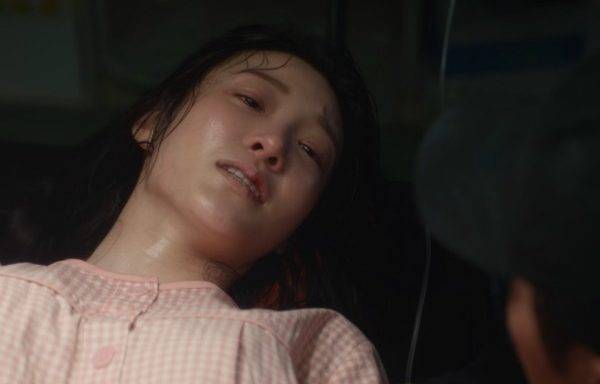Actors Ok Taec-yeon and Seo Ji-hye, both from the 51k agency founded by So Ji-sub, appeared in the SBS Friday-Saturday drama *Manager Kim* and heightened the viewers immersion with their intense performances. Ok Taec-yeon took on the role of Park Young-gwang and showcased intense action sequences, while Seo Ji-hye played the role of Lim Yu-jin, Manager Kims wife, and bolstered the early narrative with her heartfelt emotional performance.