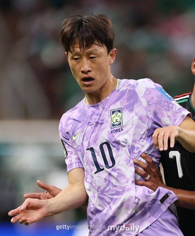 축구대표팀 미드필더 이재성 1일(이하 한국시각) 자신의 SNS를 통해 팬들에게 사과를 남겼다./게티이미지코리아