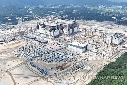 이재명 대통령 "서남권 대규모 투자로 압도적 반도체 공급역량 확보" [연합뉴스 자료]