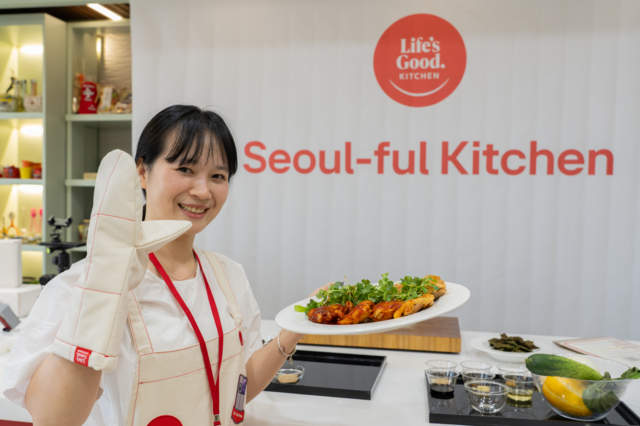 사진은 글로벌 고객이 서울풀 키친 챌린지에 참여하고 있는 모습. LG전자 제공