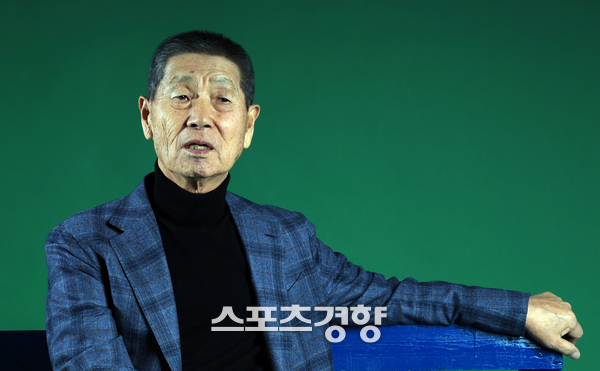 김성근 불꽃야구 감독. 서성일 선임기자