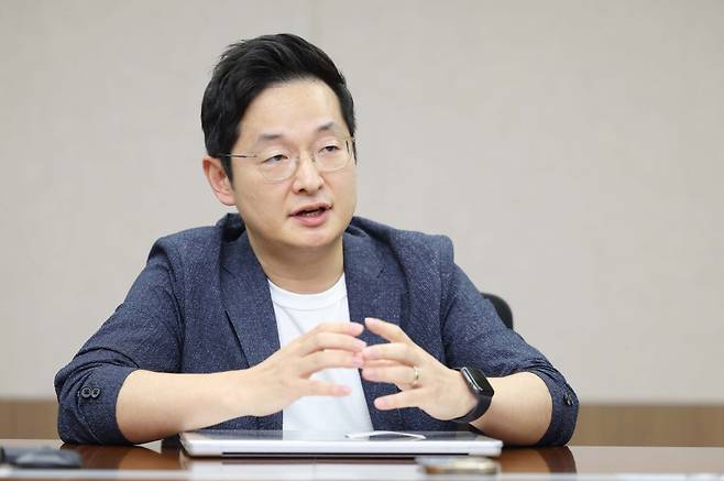 김동현 하나마이크론 부사장이 6월 30일 경기 성남시 하나마이크론R&D센터에서 이투데이와 인터뷰를 갖고 있다. 신태현 기자 holjjak@(이투데이DB)