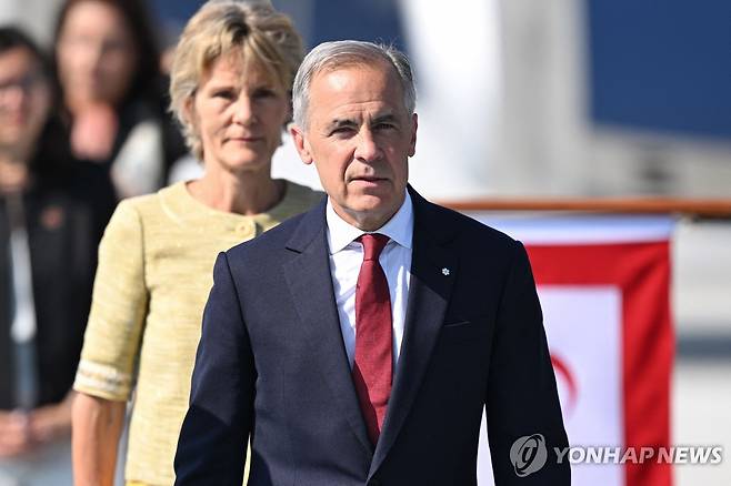 7일(현지시간) 튀르키예 앙카라 도착한 마크 카니 캐나다 총리 [AFP=연합뉴스]