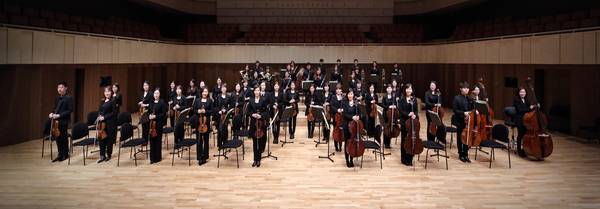 22일 창원 성산아트홀 대극장에서 열리는 <2026 썸머콘서트>에서 멋진 연주를 들려줄 DIO오케스트라.