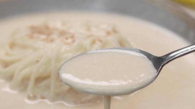'전현무계획4' 대전 북어탕·황태구이, 콩국수&nbsp;