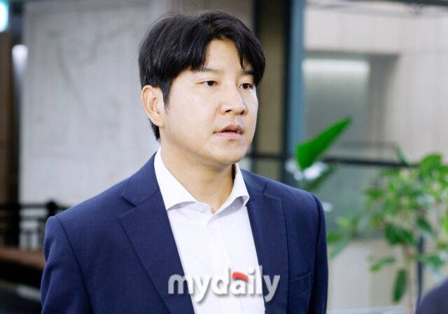 박주호가 6일 오후 서울 잠실 올림픽파크텔에서 진행된 'K-축구 혁신위원회' 출범식에 참석하고 있다.