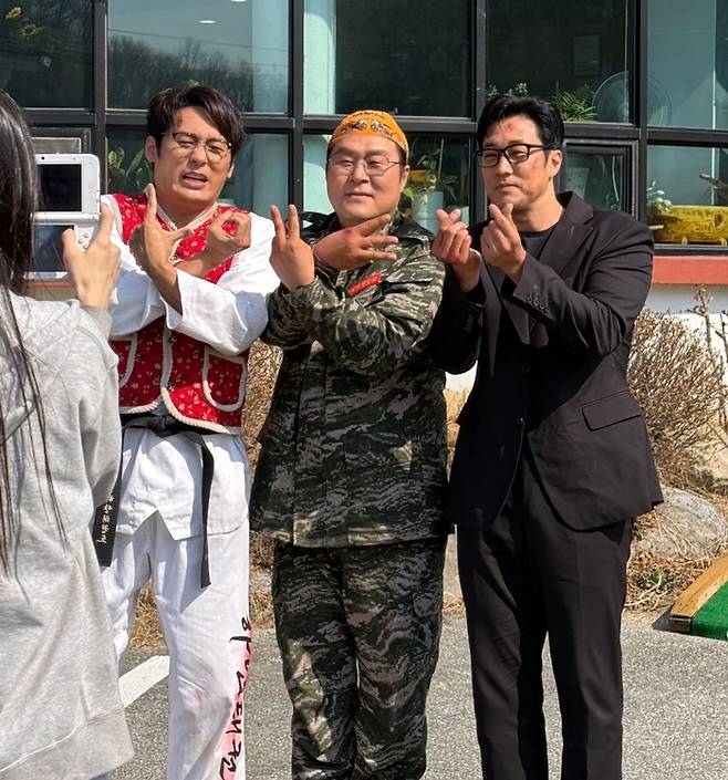 최대훈-윤경호-소지섭. 소지섭 SNS.