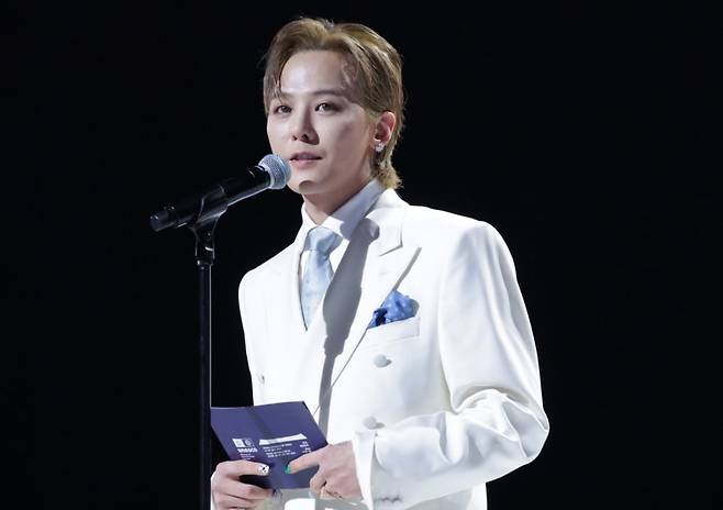 제48차 유네스코 세계유산위원회 홍보대사 지드래곤이 19일 개회식에서 발언하고 있다. 사진=연합뉴스