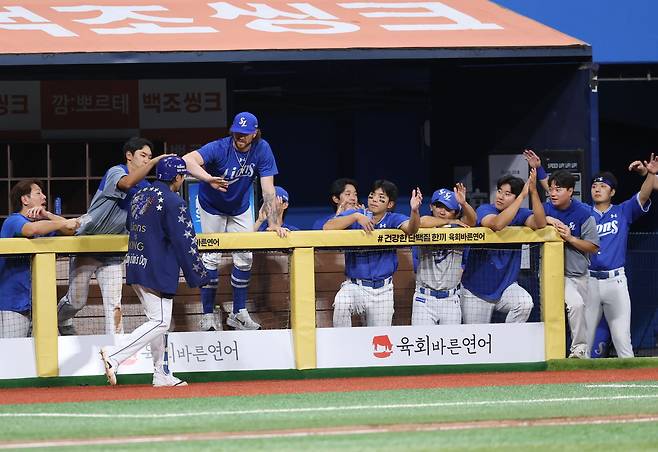 박진만 감독이 이끄는 삼성 라이온즈가 21일 서울 고척스카이돔에서 열린 2026 신한 SOL KBO리그 키움 히어로즈와의 팀 간 10차전에서 이재현의 결승 솔로 홈런을 앞세워 이겼다. 사진 삼성 라이온즈