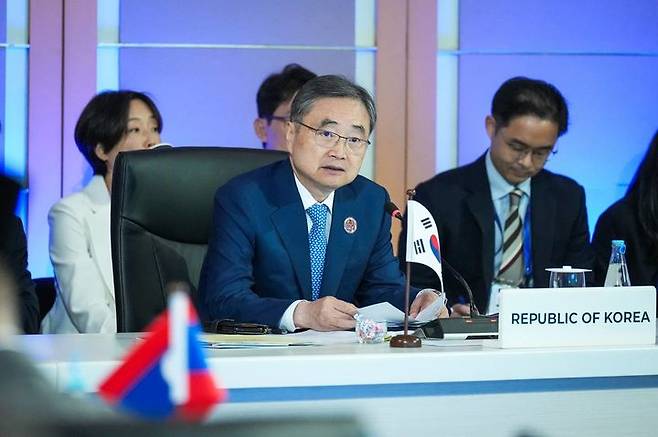 [서울=뉴시스] 전신 기자 = 조현 외교부 장관이 22일 오후 필리핀 마닐라에서 열린 제29차 한-아세안 외교장관회의에서 발언하고 있다. (사진=외교부 제공) 2026.07.22. photo@newsis.com *재판매 및 DB 금지