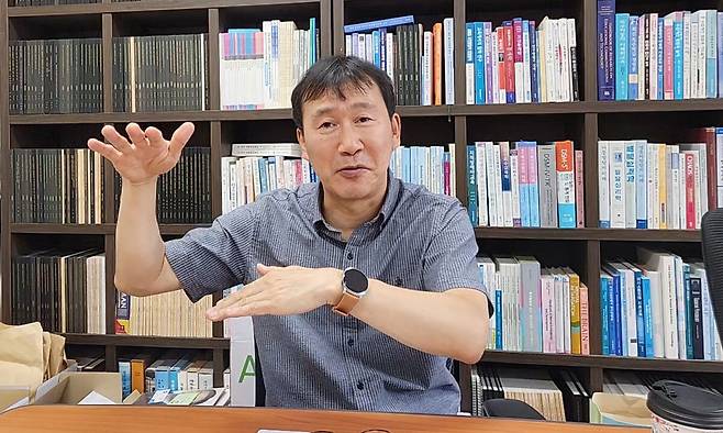 박정식 대구대 K페이스센터장은 “제도적 보호망의 사각지대에 놓인 경계선지능인 청년들이 성공적인 대학 생활과 안정적인 직장 생활을 영위할 수 있도록 맞춤형 교육과정은 물론 제반 사회·정서적 활동 및 취업 지원이 시급하다”고 강조한다.