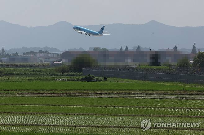 호남 반도체 클러스터가 들어설 군 공항 부지 [연합뉴스 자료사진]