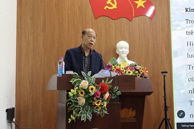 축사하는 한문화재단 김준일 이사장 [한문화재단 제공]