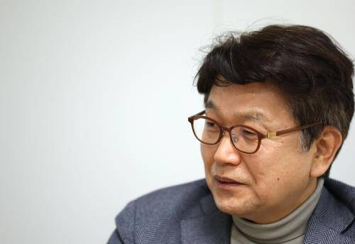 연합뉴스와 인터뷰 중인 김경록 옵투스자산운용 고문  [이지은 기자 촬영]