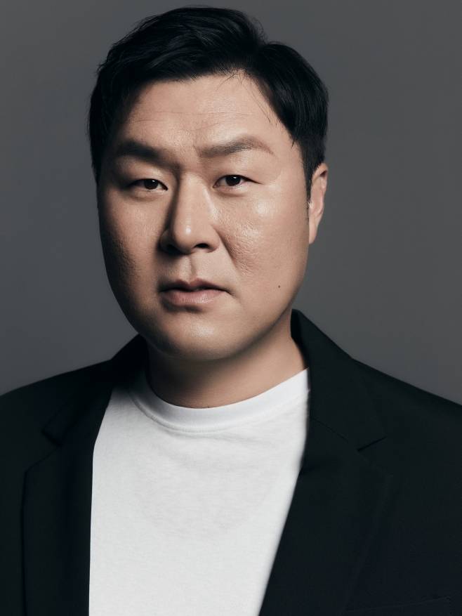 배우 윤경호