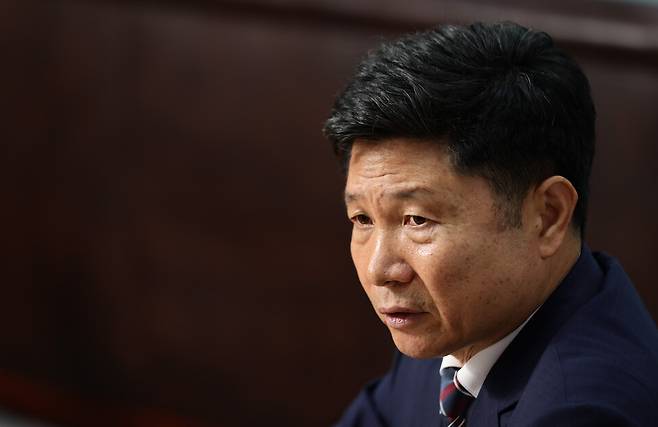 홍기원 더불어민주당 의원이 7월30일 국회 의원회관 의원실에서 시사저널과 인터뷰하는 모습. ⓒ시사저널 박은숙