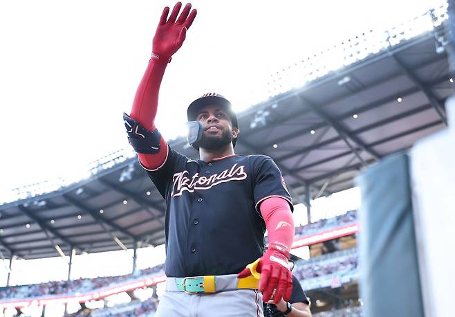<YONHAP PHOTO-3367> ATLANTA, GEORGIA - JULY 30: Luis Garc?a Jr. #2 of the Washington Nationals reacts after hitting a solo homer in the third inning against the Atlanta Braves at Truist Park on July 30, 2026 in Atlanta, Georgia. Kevin C. Cox/Getty Images/AFP (Photo by Kevin C. Cox / GETTY IMAGES NORTH AMERICA / Getty Images via AFP)/2026-07-31 09:40:35/<저작권자 ⓒ 1980~2026 ㈜연합뉴스. 무단 전재 재배포 금지, AI 학습 및 활용 금지>