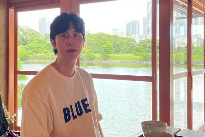 출처:지무비