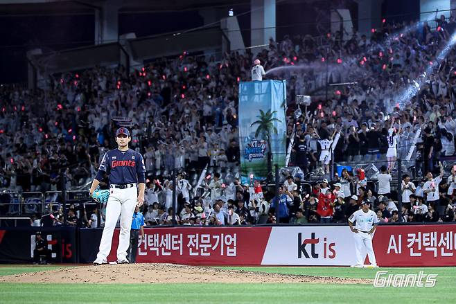 햄스트링 통증으로 이상 징후를 보인 롯데 자이언츠 좌완 선발 투수 김진욱(24)이 한 템포 쉬어간다. 사진=롯데 자이언츠