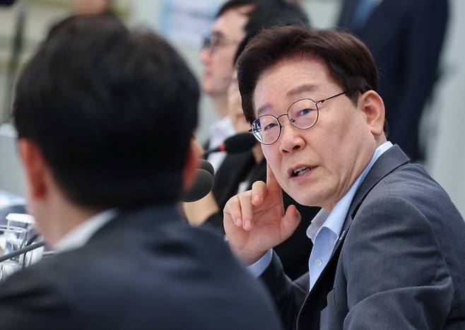 ▲ 이재명 대통령이 5일 부처 업무보고에서 발언하고 있는 모습 [연합뉴스]