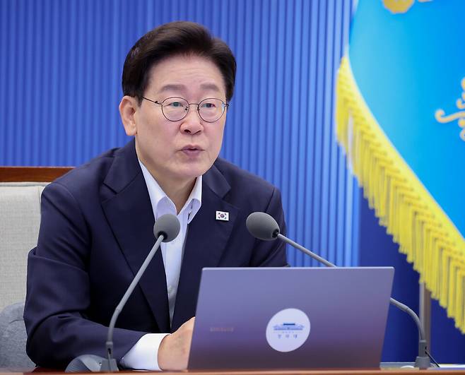 이재명 대통령이 6일 청와대에서 열린 수석보좌관회의에서 발언하고 있다. ⓒ청와대통신사진기자단