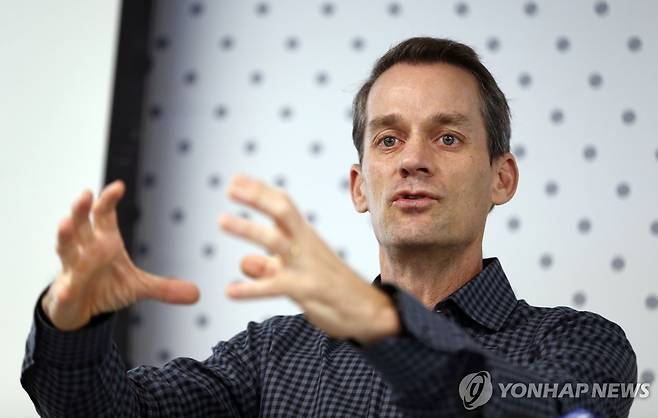 회사를 떠나는 제프 딘 구글 수석과학자 [EPA=연합뉴스 자료사진]