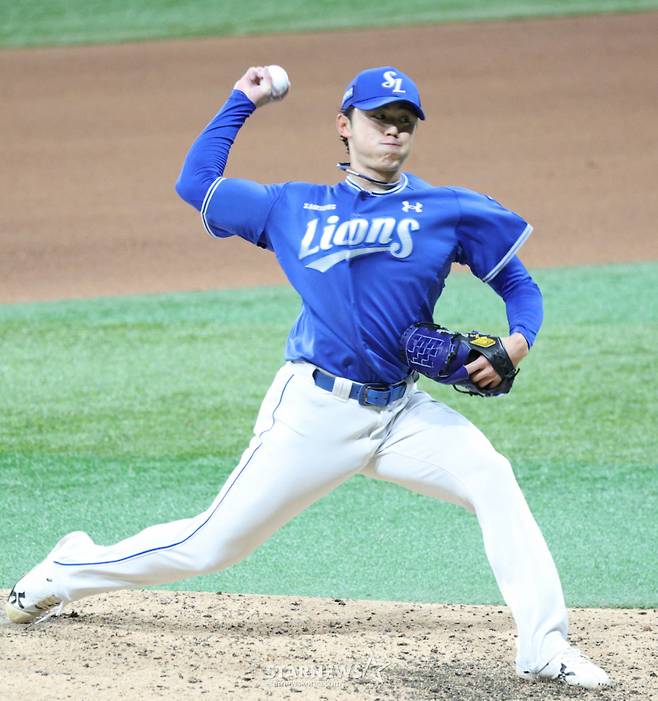 2026 신한 SOL KBO리그 키움 히어로즈 대 삼성 라이온즈 경기가 22일 서울 고척스카이돔에서 열렸다.  삼성 미야지가 역투하고 있다. /사진=김진경 kim.jinkyung@