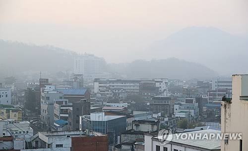 안개 뒤덮인 전주 시내 [연합뉴스 자료사진]