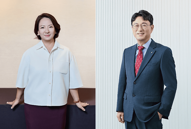 깨끗한나라 최현수 대표이사 회장(왼쪽)과 이동열 대표이사 사장(오른쪽). [제공=깨끗한나라]