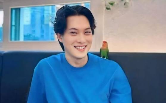 그룹 씨엔블루 출신 이종현이 연예계를 떠난 지 8년 만에 장문의 글을 올려 눈길을 끌었다. [사진출처 = SNS]