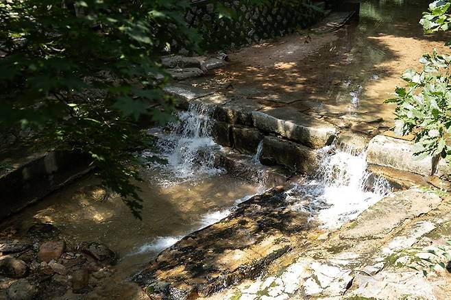 Dobong Valley KOREA TOURISM ORGANIZATION